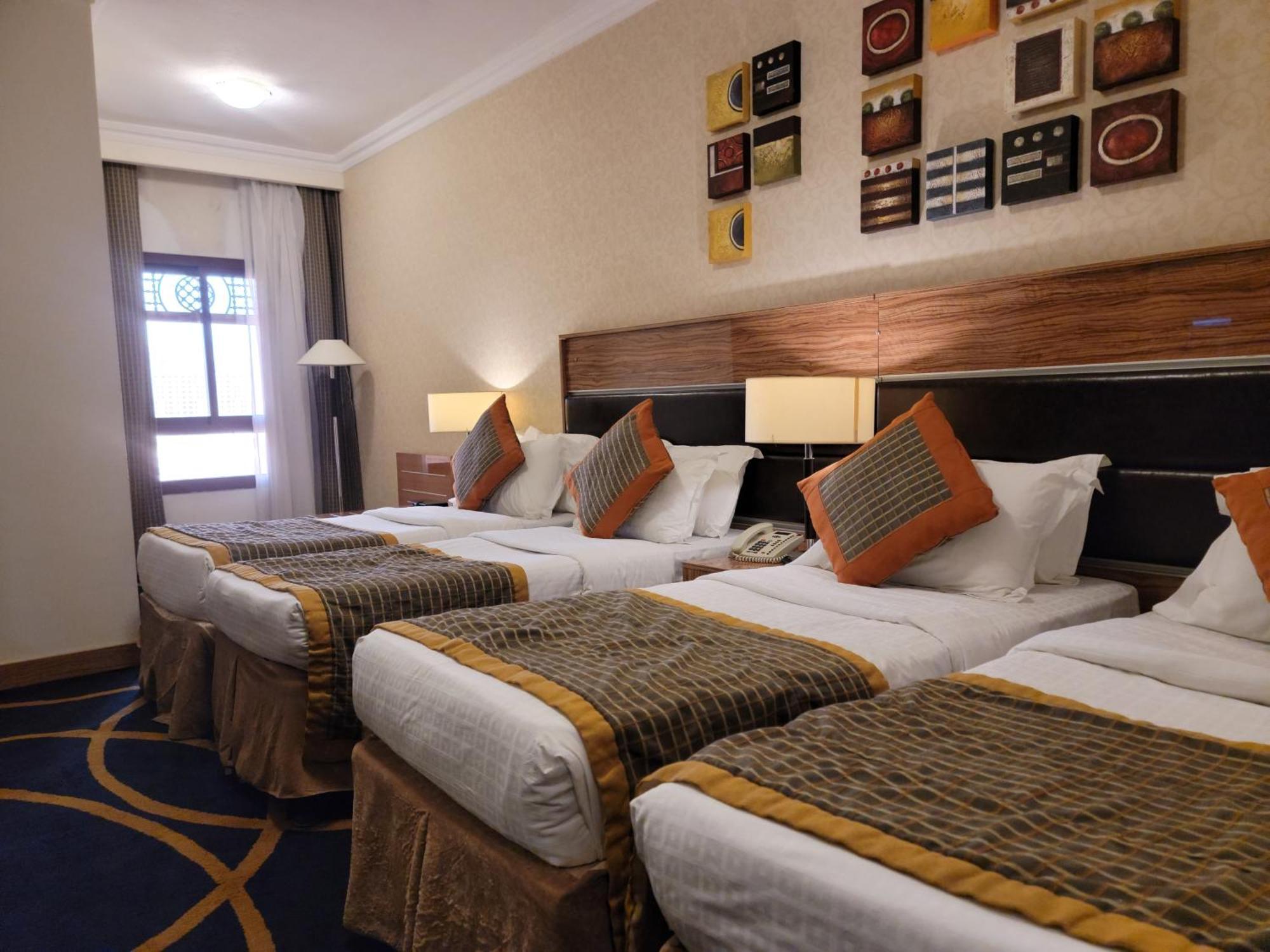 Golden Tulip Al Shakreen Medina Exterior photo